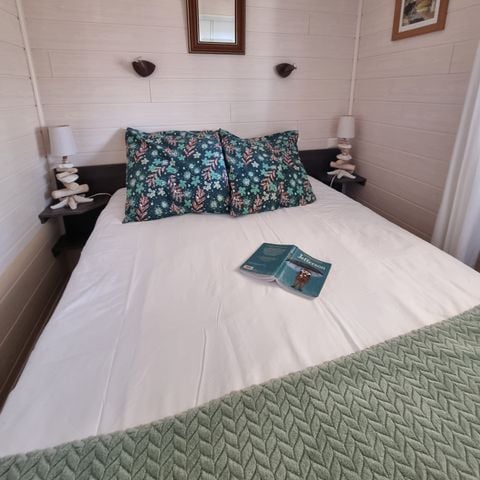 BUNGALOW 4 personnes - 29 Résidence Quiètude 35 m2, Terrasse couverte, Lave-vaisselle + Télévision