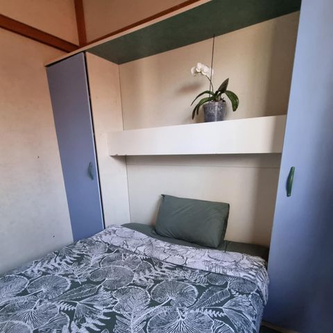 Stacaravan 5 personen - 28 Cottage Détente 25m² Overdekt terras + airco + TV 1/5 pers