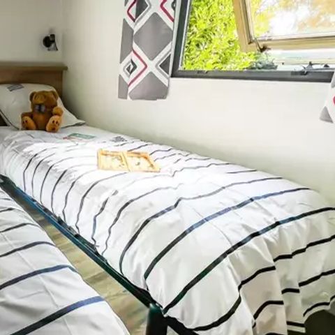 Mobilheim 4 personen - PREMIUM & SPA-Ferienhaus – - 2 Schlafzimmer