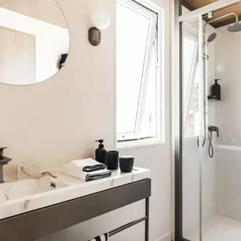 LODGE 4 personnes - Lodge O Côté Cuisine - 3 Pièces pour 4 Personnes + TV