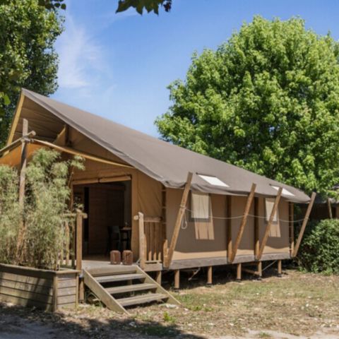 TENT 4 people - Tent Lodge Cristal 4 p 2 Ch 1 Sdb *** (in French)