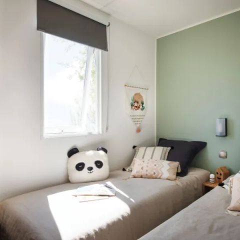 MOBILHOME 6 personnes - Mobil Home Aqua 2ch 4/6pers Terrasse Semi-Couverte TV