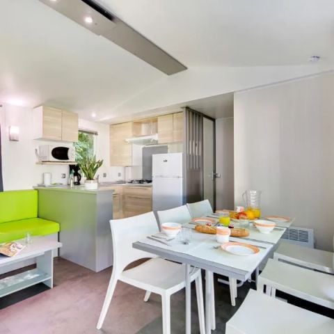 Stacaravan 6 personen - Stacaravan Aqua 3bed 6pers Terras Half Overdekt TV