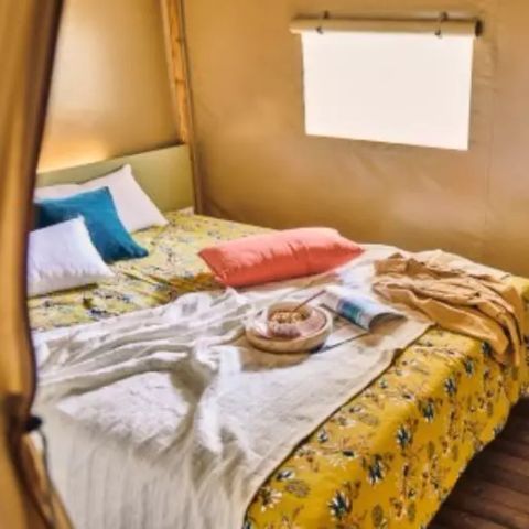 Safaritent 6 personen - Tent Lodge Cristal 4 kamers 6 personen*** *)