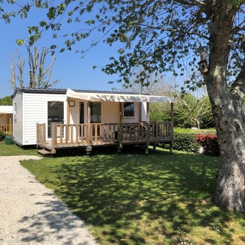 Stacaravan 4 personen - MH Confort - BED 160 - 2 slaapkamers - groot halfoverdekt terras