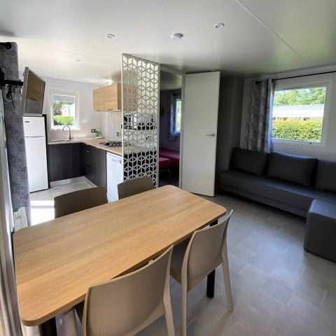 Mobilhome 4 personas - COTTAGE PRIVILEGE - 2 Habitaciones - punto de carga de coche eléctrico para 4 personas