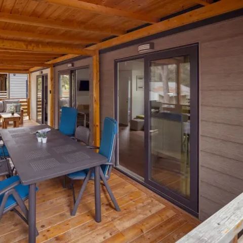 Stacaravan 6 personen - Premium 2 slaapkamers 2 badkamers Lounge Premium zone