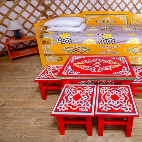 UNUSUAL ACCOMMODATION 4 people - without sanitary facilities