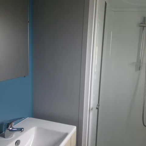 Stacaravan 2 personen - 1 slaapkamer stacaravan.