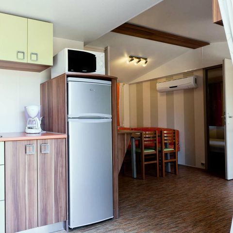 Mobile home 6 persons - 3 Rooms 6 People Air-conditioned + TV (4 adults + 2 children -12 years max)