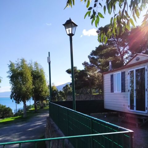 BUNGALOW 5 personnes - Avec vue sur mer