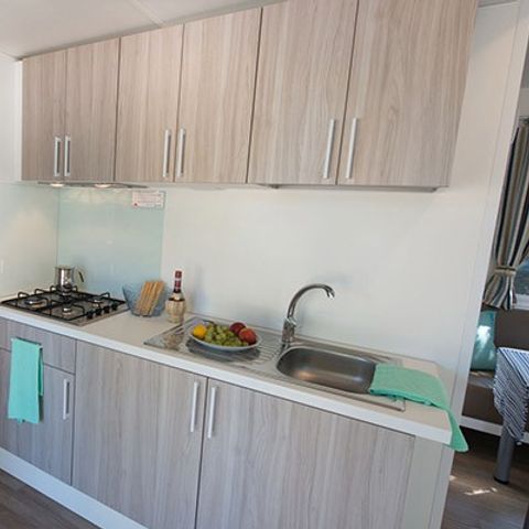 BUNGALOW 6 personnes - Comfort XL | 2 Ch. | 4/6 Pers. | Terrasse | 2 SDB | Clim.