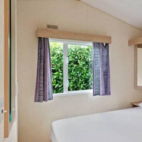 BUNGALOW 6 personnes - Classic | 2 Ch. | 4/6 Pers. | Terrasse surélévée non couverte | Clim.