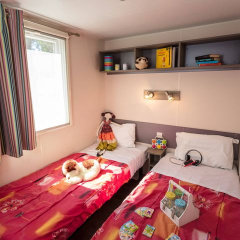 Stacaravan 6 personen - Klassiek | 2 slaapkamers | 4/6 pers. | Niet overdekt verhoogd terras | 2 badkamers | Airconditioning