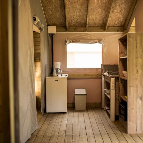Tente en toile et en bois 5 personnes - CABANE PILOTIS