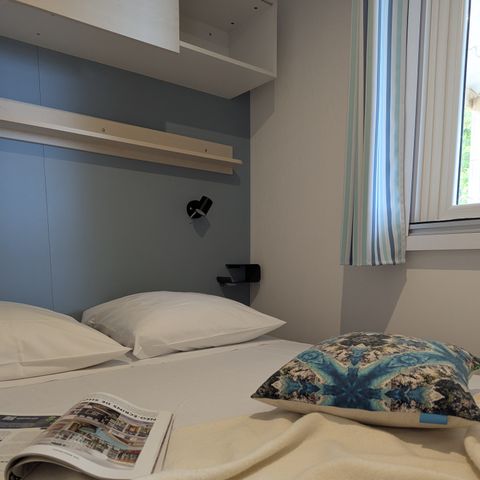 Stacaravan 6 personen - 3 kamers in zaterdag