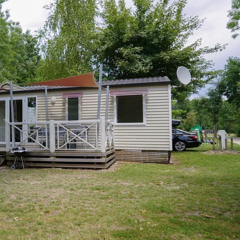 Stacaravan 6 personen - Classic XL | 3 slaapkamers | 6 pers. | Verhoogd terras | Airconditioning | TV