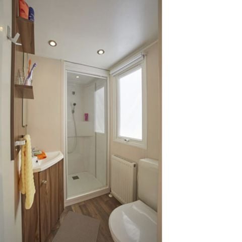 BUNGALOW 8 personnes - Classic XL | 3 Ch. | 6/8 Pers. | Terrasse surélevée non couverte | Clim.