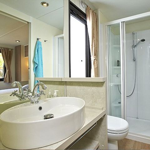 MOBILHOME 8 personnes - Comfort XL | 3 Ch. | 6/8 Pers. | Terrasse surélevée | Clim.
