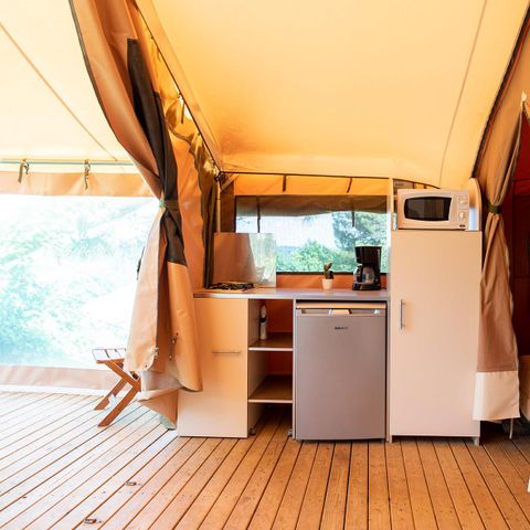 Tente en toile et en bois 5 personnes - Lodge sans sanitaire