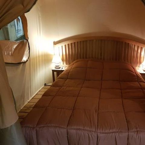 TENTE TOILE ET BOIS 5 personnes - FAMILY SANS SANITAIRES