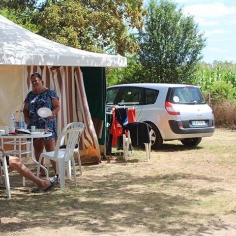 Bungalow de lona 4 personas - Sin instalaciones sanitarias