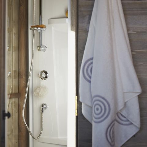 TENTE TOILE ET BOIS 4 personnes - Cabane Lodge Bois sur pilotis Standard 38m² (2 chambres) dont terrasse couverte de 8m² 4 pers.