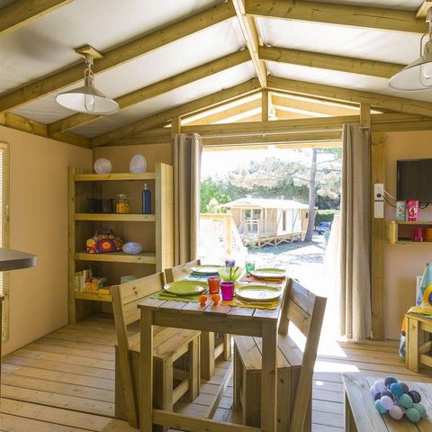 Safaritent 4 personen - Sweetflower sur pilotis Confort 43m² (2 kamers) + 11 m² halfoverdekt terras + TV - 4 personen