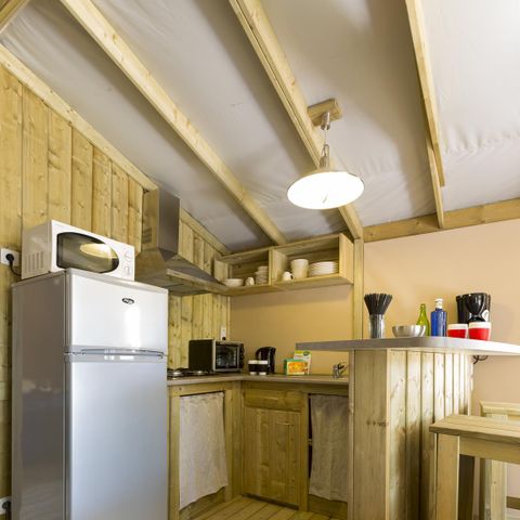 TENTE TOILE ET BOIS 4 personnes - Sweetflower sur pilotis Confort 43m² (2 chambres) + terrasse semi-couverte de 11 m² + TV - 4 pers