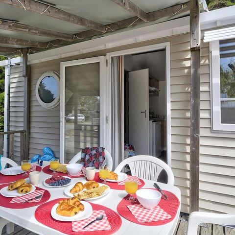 Stacaravan 6 personen - Stacaravan Standard 31m² (3 kamers) + halfoverdekt terras - 6 pers