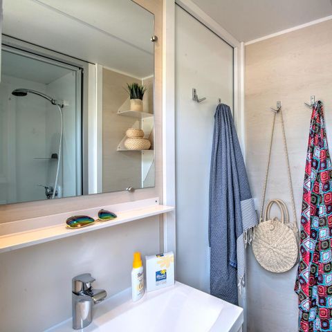 Mobilheim 4 Personen - Mobilheim Confort 29m² (2Sch-4Pers) + Terrasse + TV + LV + Klima 4 Pers.