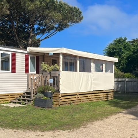 Mobilheim 6 Personen - 3 Zimmer (40m² und mehr) - Geschirrspüler und/oder Waschmaschine - 2 Bäder - Meerblick - MH31,53,70,84,106,148,151,173