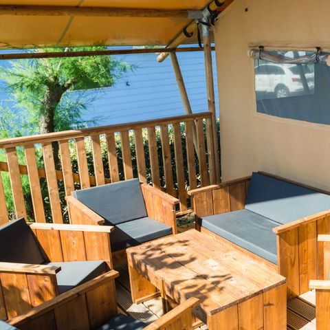 Canvas and wooden tent 6 persons - LODGE Prestige CAMPING