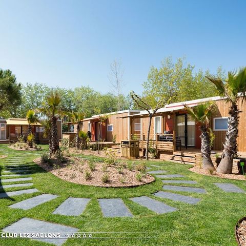 Mobilhome 6 personas - LUJO 3CH 2SDB