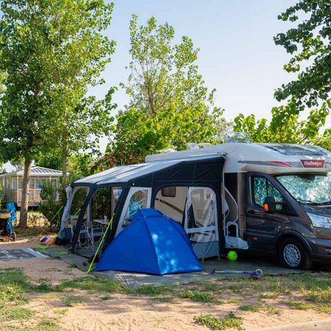 Stellplatz - STANDORT PRESTIGE 2P