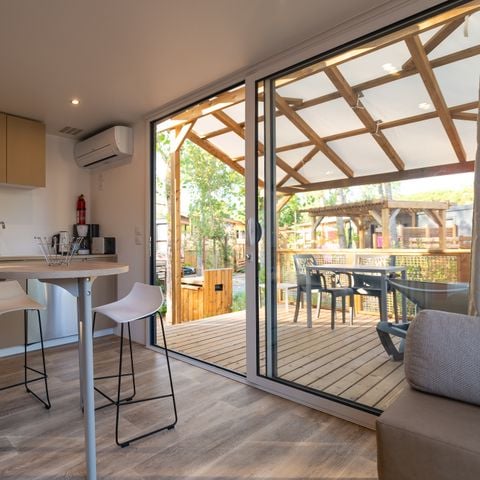 Mobilheim 2 Personen - 08 - KEYWEST LUXUS 1 CH 1 SDB - Muscat