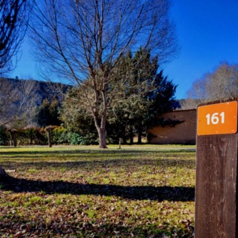 STAANPLAATS - Comfort standplaats (60-100m²)