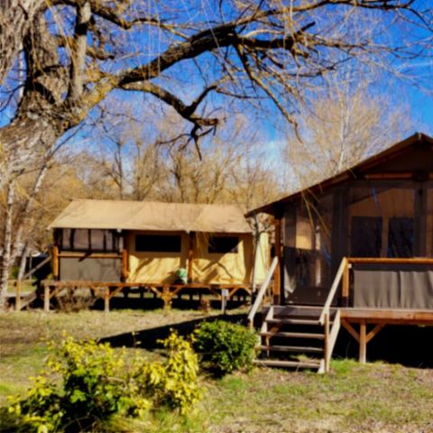 Canvas and wooden tent 5 persons - CONFORT 2ch 5P without sanitary facilities