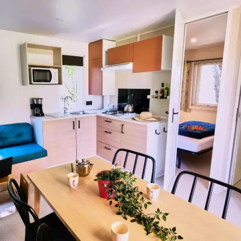 BUNGALOW 6 personnes -  Cosy Large 4 Pièces 6 Personnes Climatisé