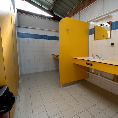 STAANPLAATS - Locatie