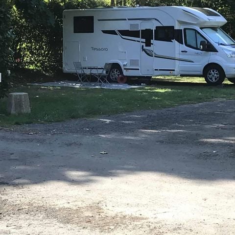 STAANPLAATS - 80m² standplaats