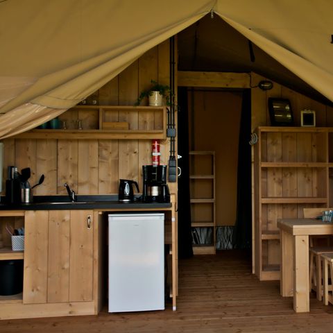 Tent 4 persons - 25m² lodge tent