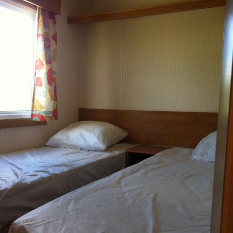 Mobile home 4 persons - Vintage Standard 20m² - 2 bedrooms + uncovered terrace + TV