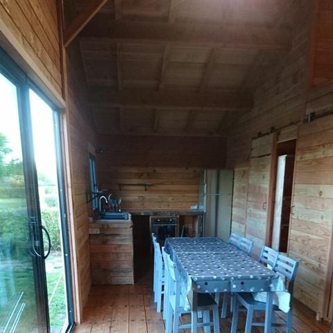 CHALET 6 personnes - Confort 50m² - 3 chambres + terrasse couverte + TV + four 
