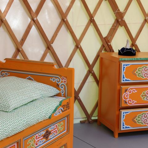 ALOJAMIENTO INUSUAL 6 personas - Yurta 50m2 (6pers) (sin instalaciones sanitarias)