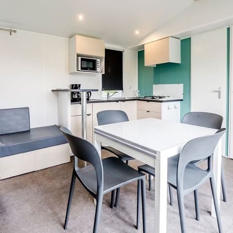 Mobilhome 8 personas - Familiar «Confort» de 40 m² con vistas al lago: - 4 dormitorios - Terraza cubierta - TV