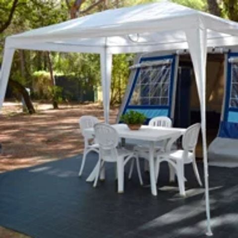 TENDA IN TELA E LEGNO 4 persone - TENDA A CASETTA ATTREZZATA