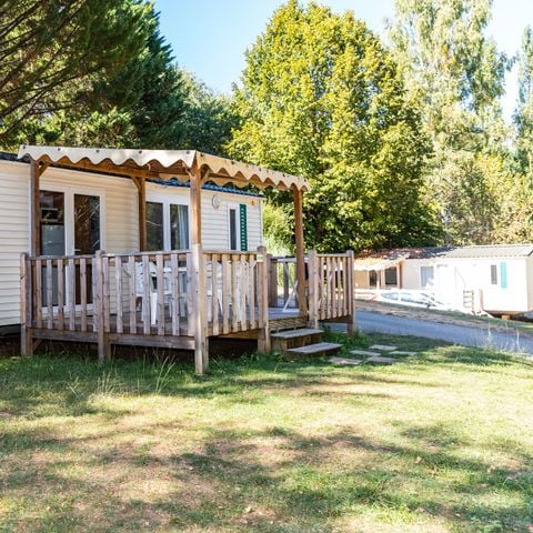 Stacaravan 6 personen - Klassiek | 2 Slaapkamers | 4/6 Pers. | Verhoogd terras | Airconditioning.