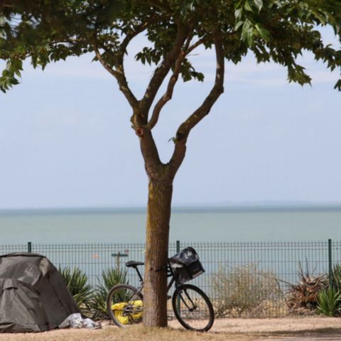 PLOT - 2 people + 1 vehicle