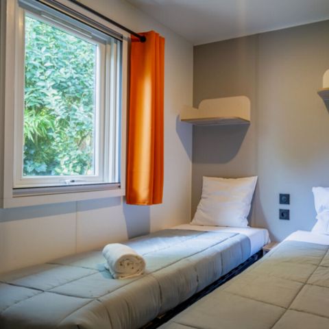 Stacaravan 4 personen - MH 2 slaapkamers PREMIUM - 4 slaapplaatsen